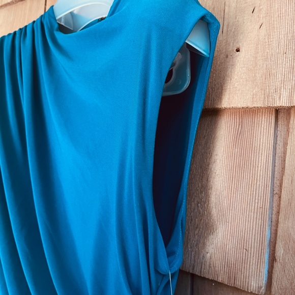 Betsy & Adam Women's “Patricia” Long Jersey Knit Ruffle Sleeveless Dress Size 14 - Picture 14 of 17